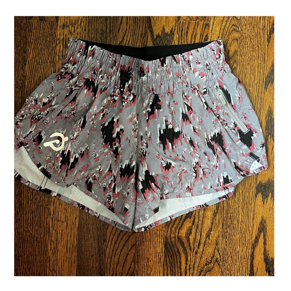 Peloton x Lululemon 4” Tracker Short